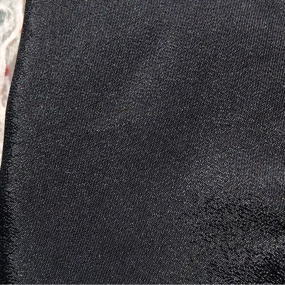 Mauve floral sleeveless top size large - Picture 16 of 16